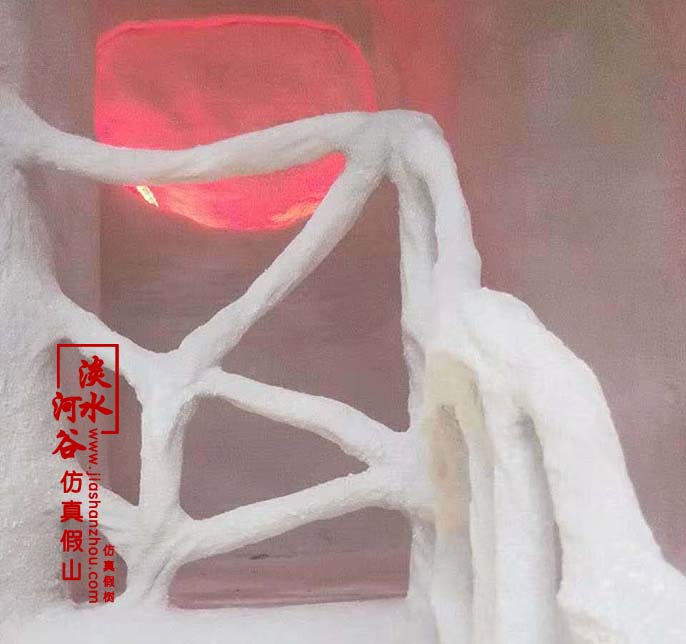 仿真巖洞變鹽洞為顏控人士提供佳的養生空間