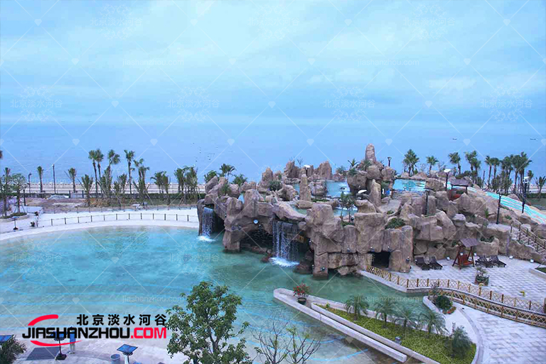 從“萬(wàn)達(dá)集團(tuán)”到“d士尼樂(lè)園”塑石假山扮演越來(lái)越重要的角色