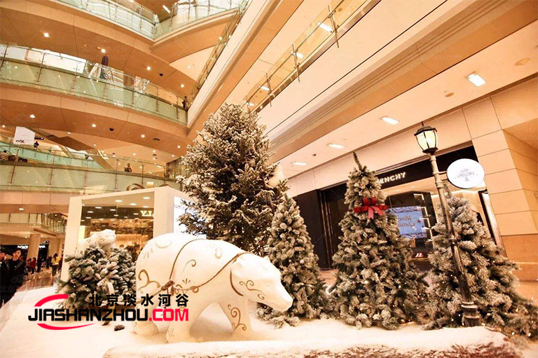 萬達商場特的節日裝飾f格-人工仿真樹圣誕樹的裝飾思路