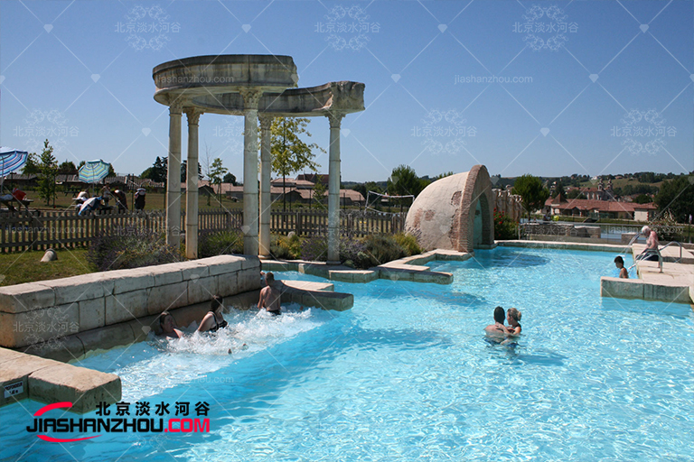 米蘭湯豪斯佳樂利酒店塑石假山設計樣板也用中國的