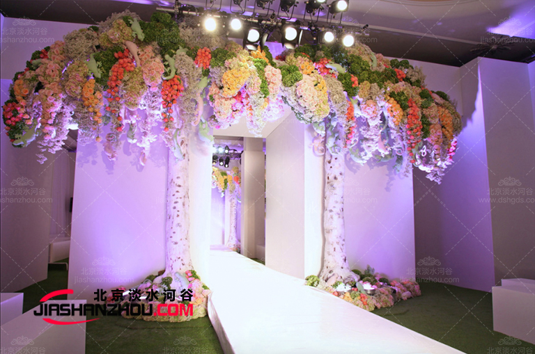 打造滿園庭芳自然韻味十大人造婚禮花和仿真樹推薦