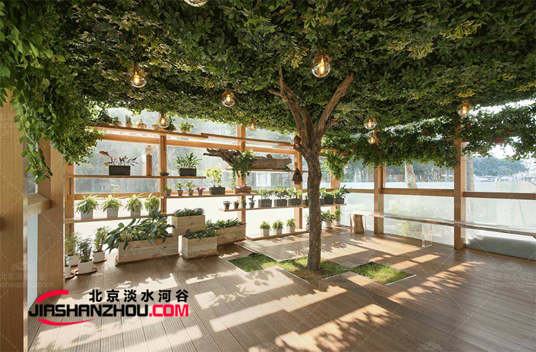 中國名仿真樹商家是如何進行仿真樹設計與施工的