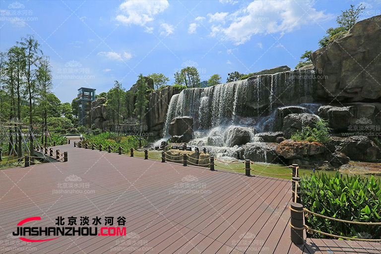 冬天塑石假山水池防護細節以夢花源生態花園會所舉例