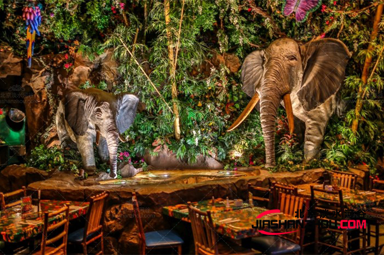 在哪里以及如何用仿真樹裝飾烘托節日氣氛