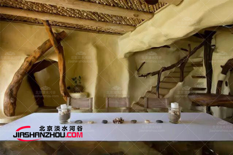 給自己一個機會來開開眼界看看這些山洞旅館