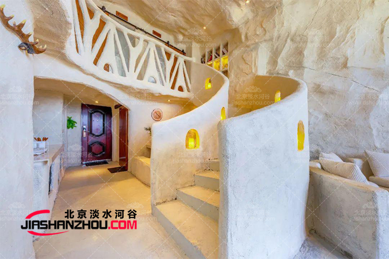 一起入住廣東韶關超逼真人造巖洞民宿感受自然的神奇