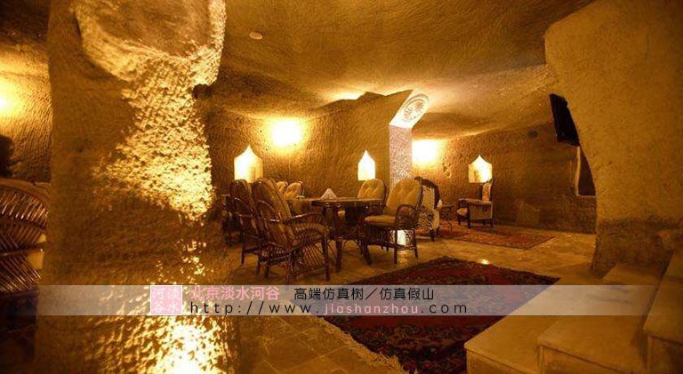 海南海口假日仿真山洞酒吧出行聚會流行新趨勢