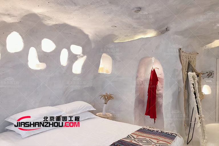 在臨安太湖邊的超美人造洞穴鹽療民宿里品茶靜坐讓你遠離喧囂