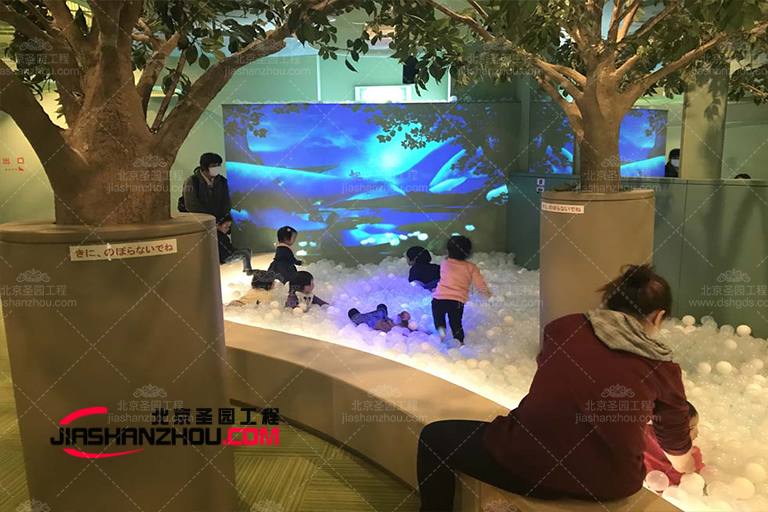 揚州茱萸灣商超市室內外人造仿真樹陳列