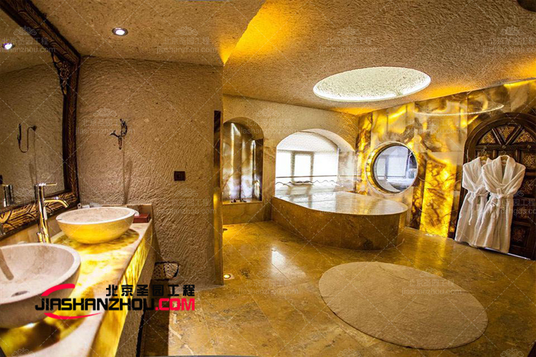 廠家的仿真山洞浴室的材料用石英等高級材料打造