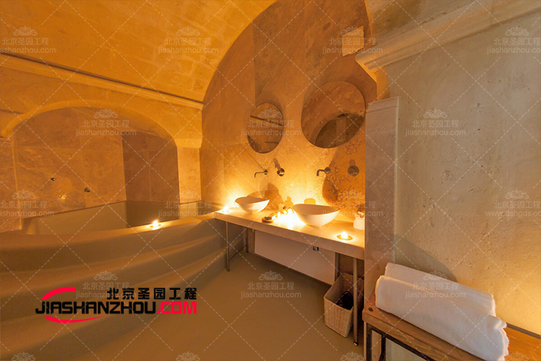 人造山洞旅行酒店可以有許多有特色的設(shè)計(jì)