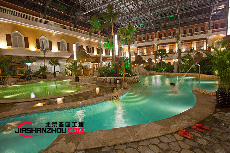 現代塑石假山水池景觀即使是簡約外觀也充滿了活力