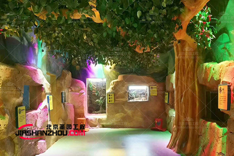 廠家承接5米人工仿真樹裝飾裝飾 新年春節假樹亮化