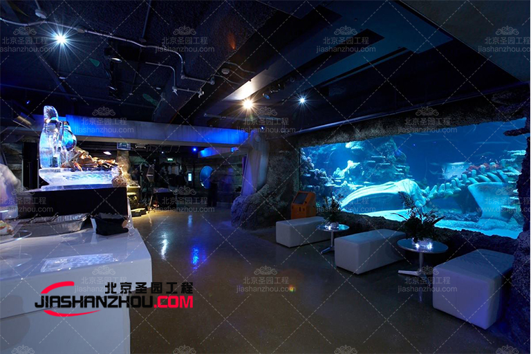 受益于大量自然創(chuàng)意靈感的山西仿天然山洞酒吧設(shè)計(jì)布局