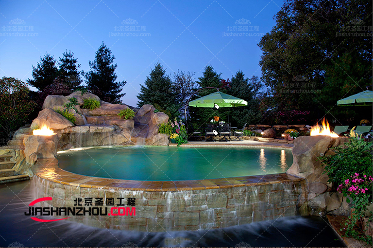 GRC塑石假山景觀其使用年限是多久 北京廠家專業(yè)解答