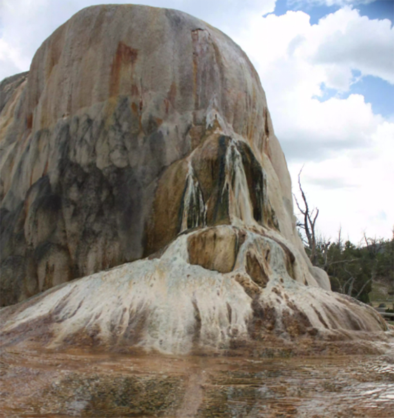 黃石國家公園的地熱特征每天都在變化.jpg 黃石國家公園的地熱特征每天都在變化