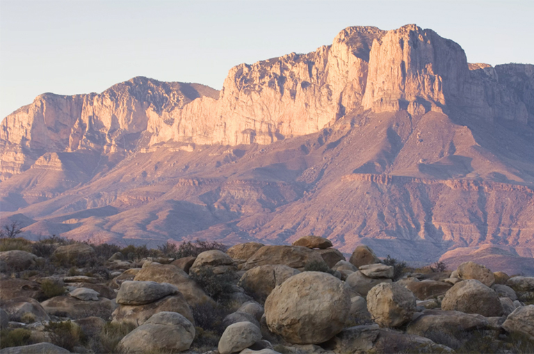 在瓜達盧佩山的日落在松城.jpg 在瓜達盧佩山的日落在松城